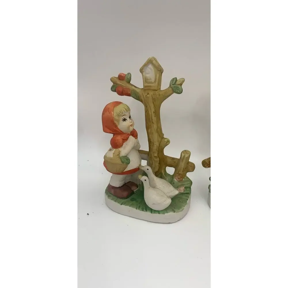 Vintage Artmark Lot Of 2 Boy‎ & Girl Figurines With Ducks Birdhouse Apple Tree